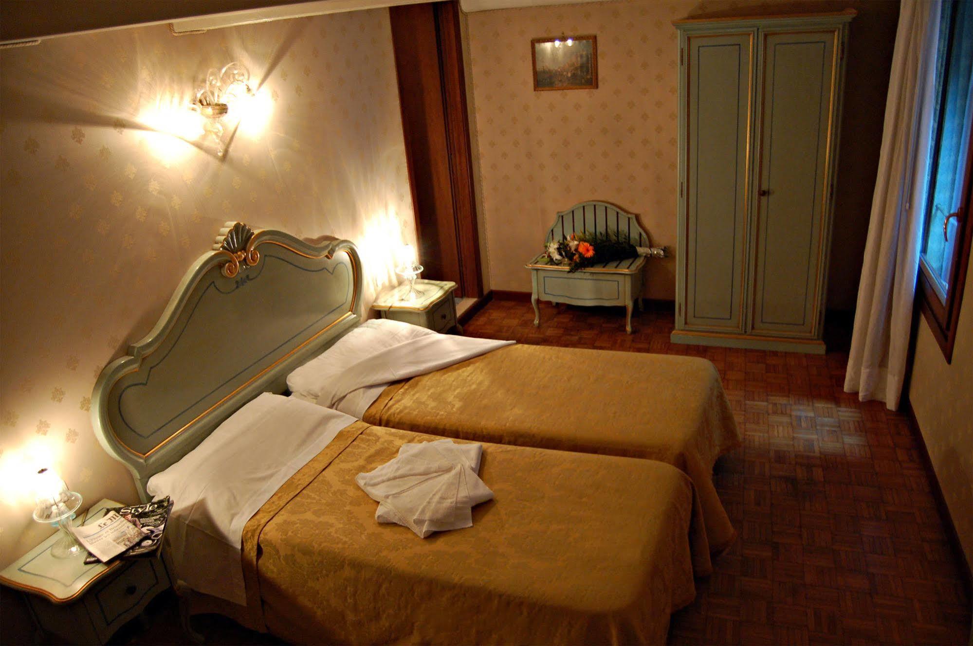 Locanda Armizo Венеция Экстерьер фото